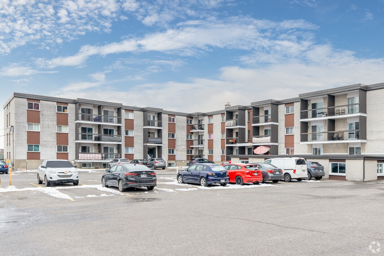 Building Photo - 3333 - 3335 De La Monnerie