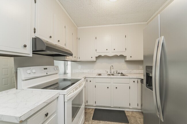 Foto del edificio - Charming 3 Bedroom in Bessemer City!