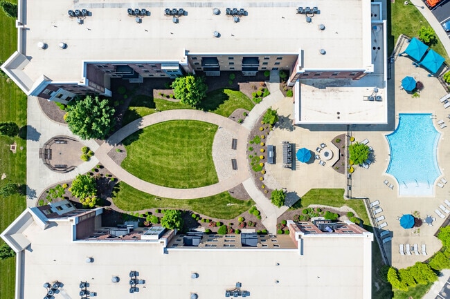 Building Photo - The Grandstone