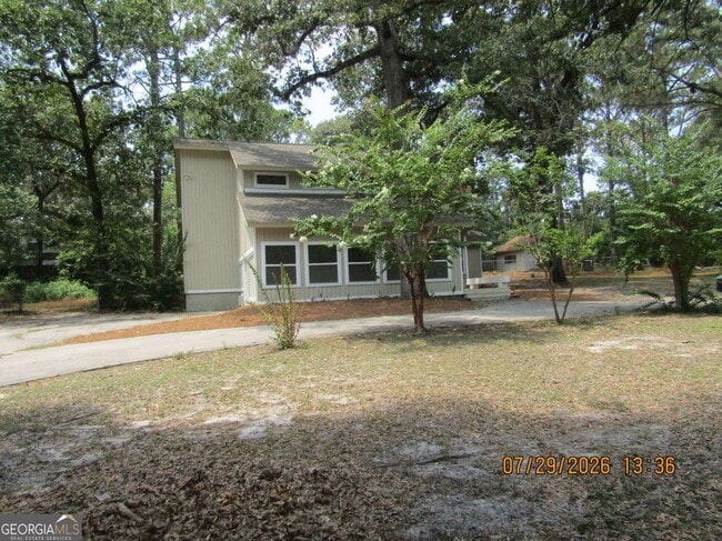 Building Photo - 513 Juniper Way