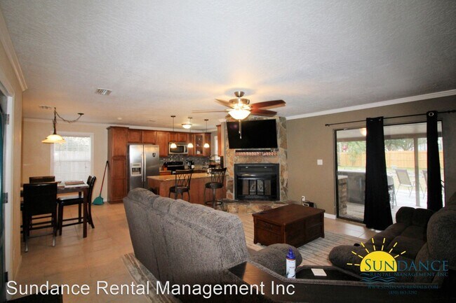 Building Photo - 3 br, 2 bath House - 21 Solar Street