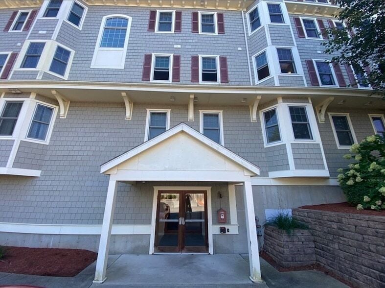 Photo - 391 Pleasant St