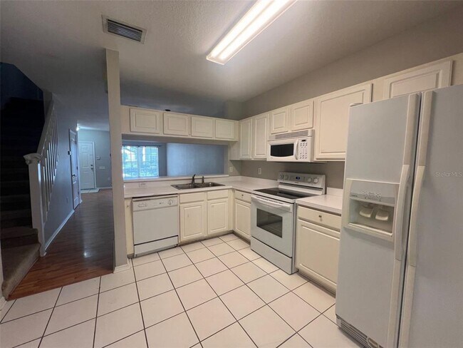 Building Photo - 2278 Lake Woodberry Cir