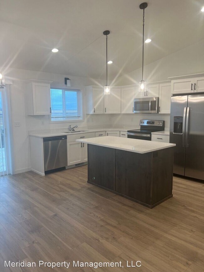 Foto del edificio - 3 br, 2 bath House - 1186 Marlys Dr W