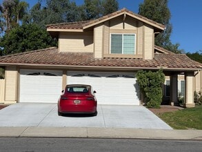 Building Photo - 28441 El Sur