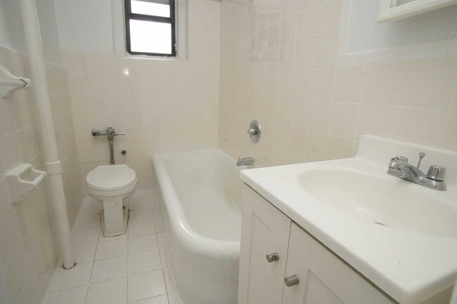 Foto del edificio - 8201 19th Ave