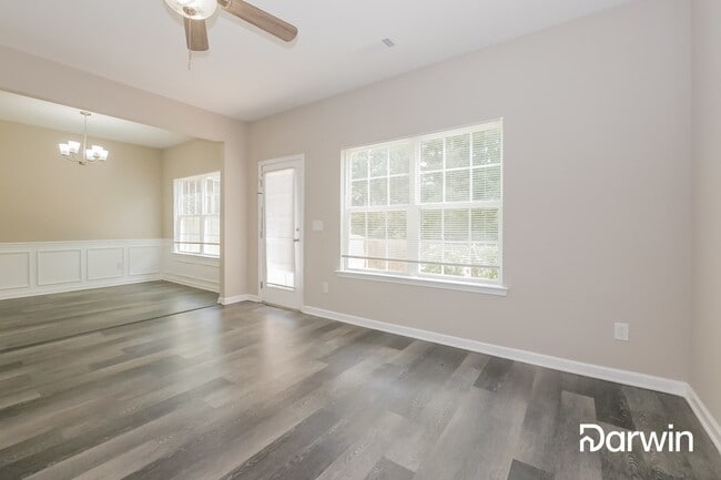Building Photo - 1339 Candler Ct