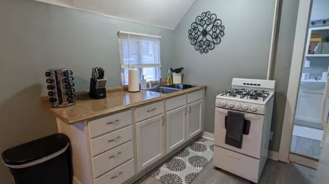 Foto del edificio - 150 12th St