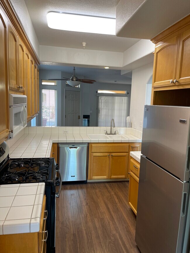 Foto del edificio - 375 Hope St