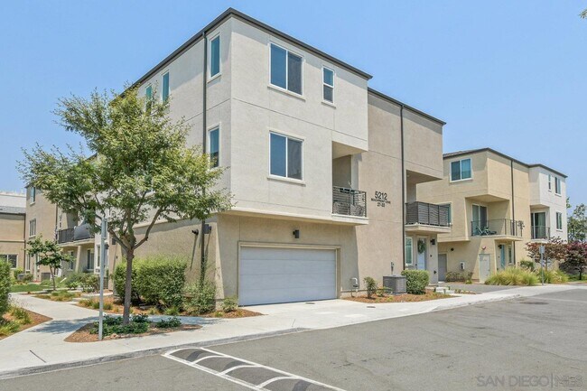 Foto del edificio - 5212 Beachfront Cove