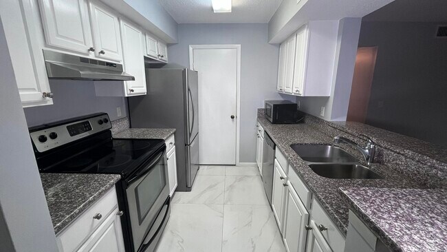 Foto del edificio - 815 Boynton Beach Blvd