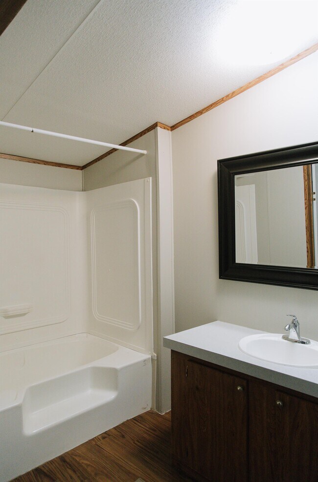 Foto del edificio - 4600 Byrd Ln