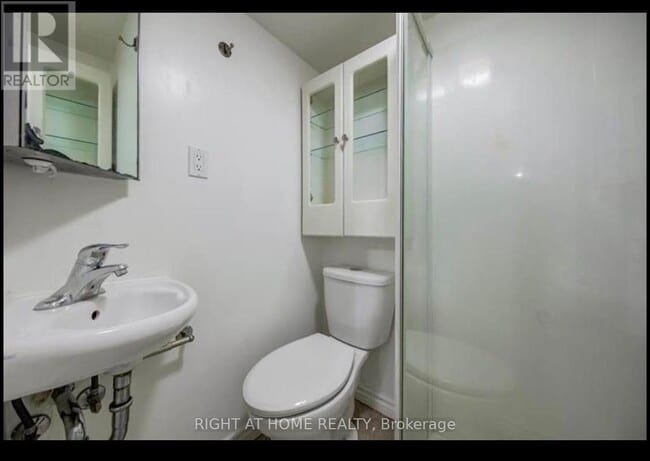 Building Photo - 150 Maria Antonia Rd