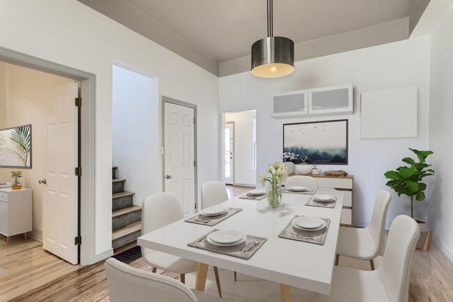 Building Photo - Striking Whittier Victorian home with fully fenced backyard