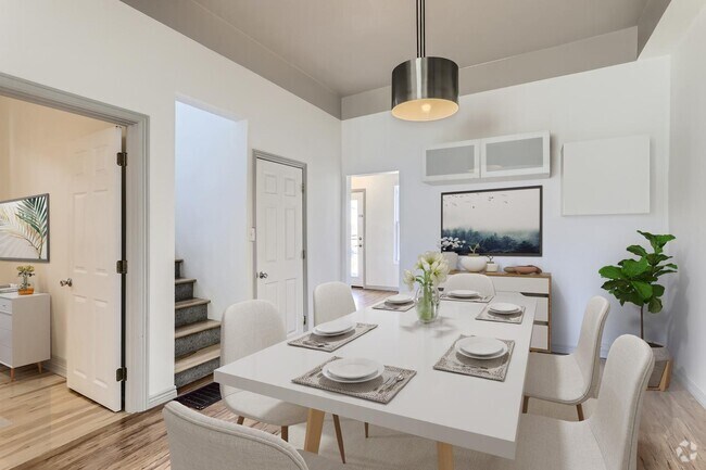 Building Photo - Striking Whittier Victorian home with full...