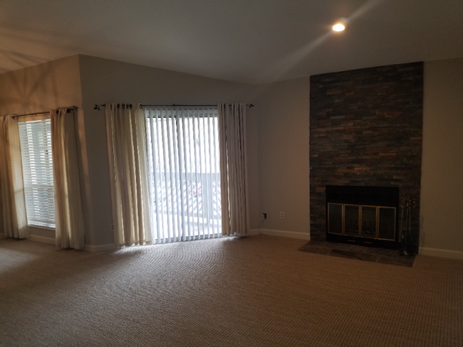 Building Photo - 7414 Ashfield Ct