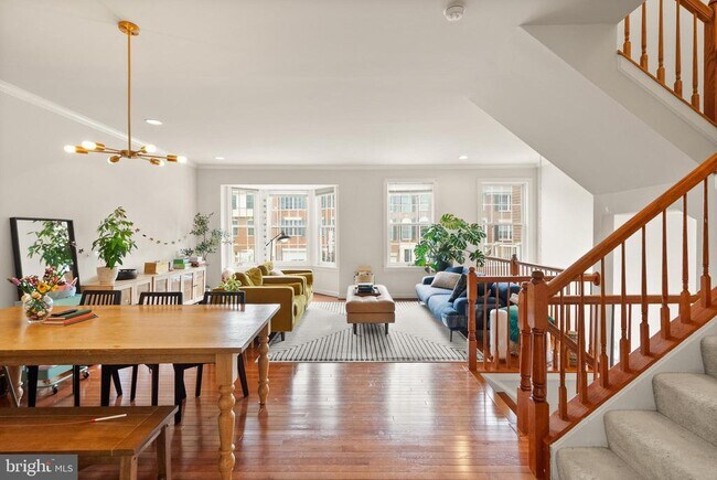 Foto del edificio - 12922 Starters Ln