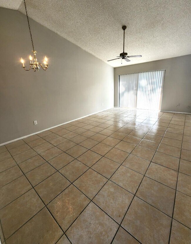 Foto del edificio - 2913 Prince Oak Ct