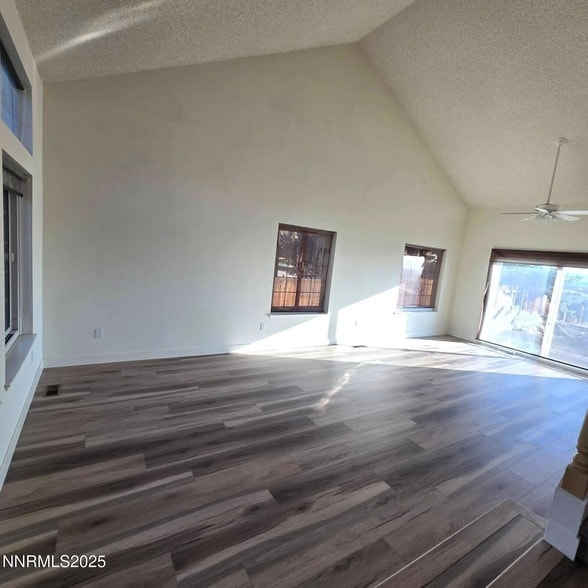Foto del edificio - 1804 Quail Run Rd