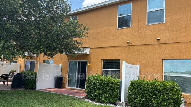 Building Photo - 1131 Honey Blossom Dr