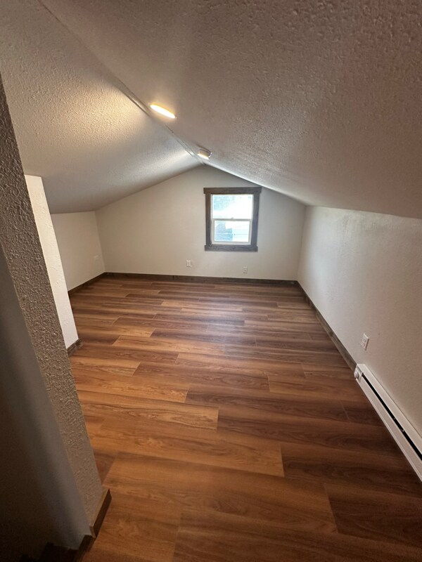 Foto del edificio - 311 S Maple St