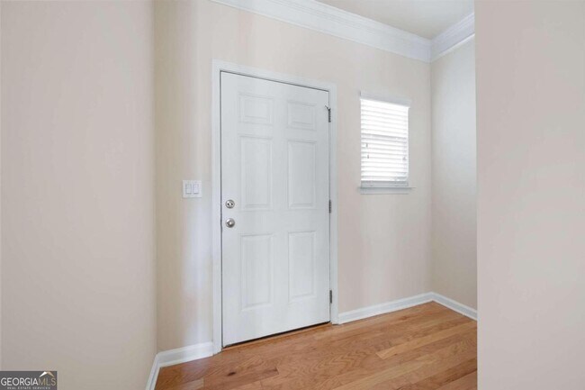 Building Photo - 418 Mountain View Ln