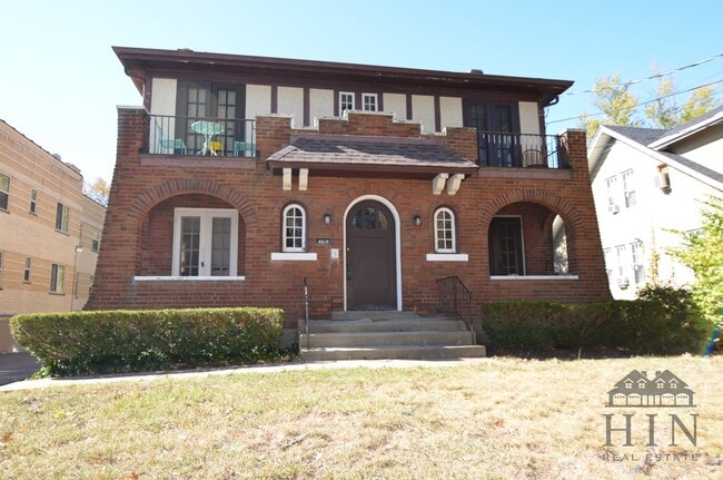 Building Photo - 6619 Bantry Ave