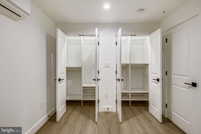 Foto del edificio - 4416 15th St NW