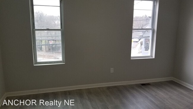 Building Photo - 3 br, 1 bath House - 6257 Wister St.