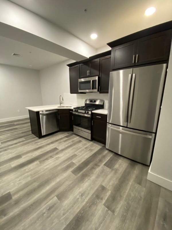 Building Photo - 369 Haverhill St