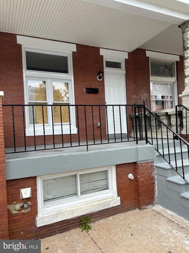 Building Photo - 3023 McElderry St