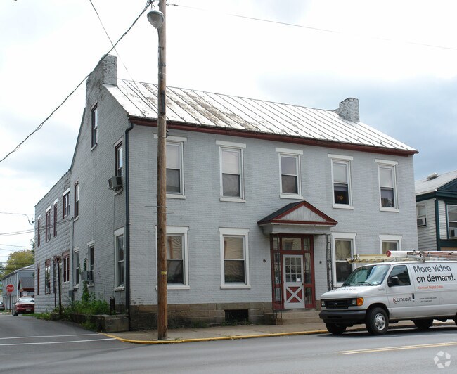 23 N Main St, Muncy, PA 17756 Apartments Muncy, PA