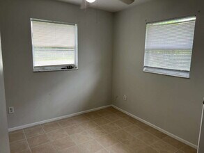 Building Photo - 1641 Linwood Ave