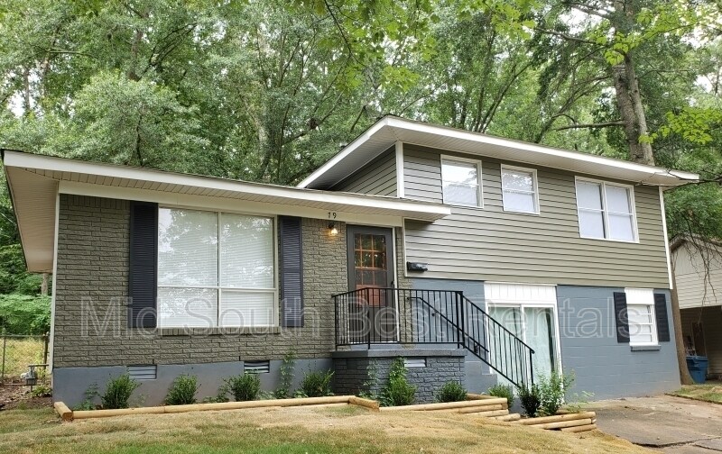 Foto principal - 19 S Wakefield Dr