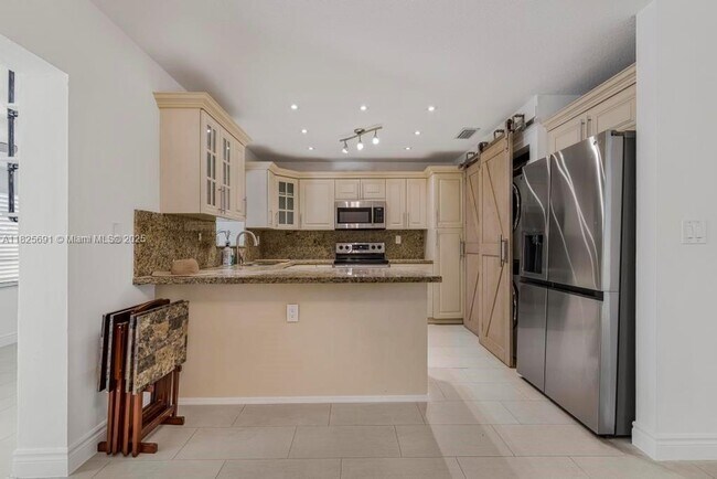 Foto del edificio - 5850 SW 149th Ave