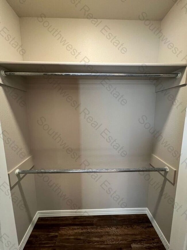 Building Photo - Brand new 2 bedroom 2 bath duplex