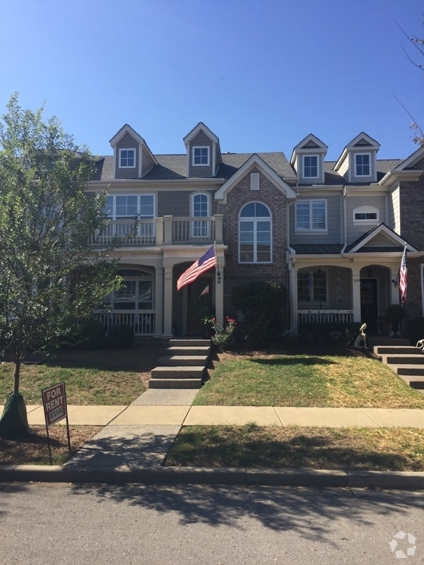 Avalon Apartments for Rent with Parking Franklin, TN 1 Rentals