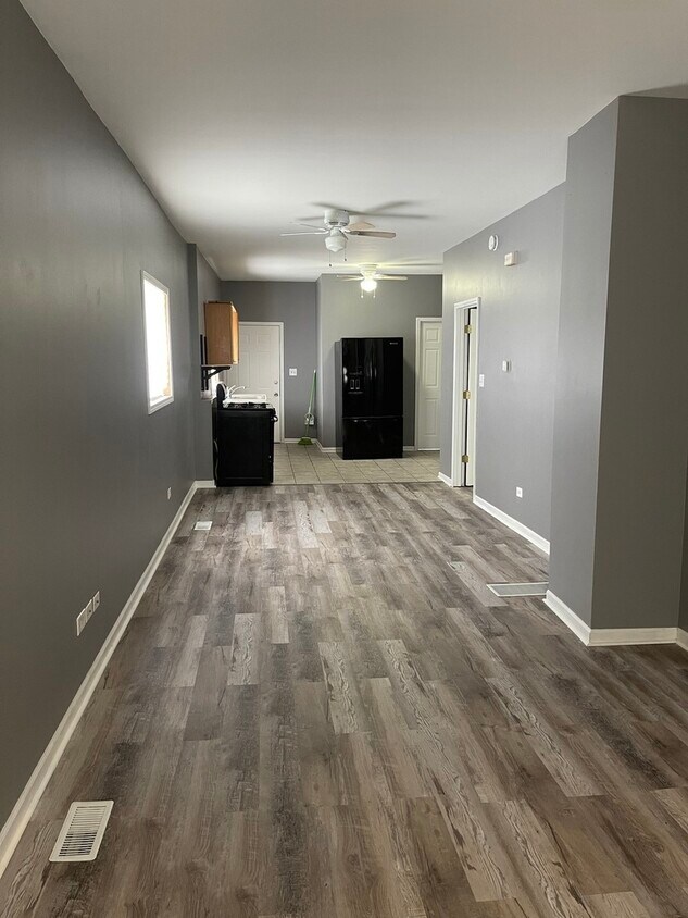 242 E 23rd St Unit 1, Chicago Heights, IL 60411 Condo for Rent in