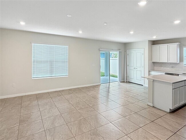 Foto del edificio - 5012 Blue Hammock Ct