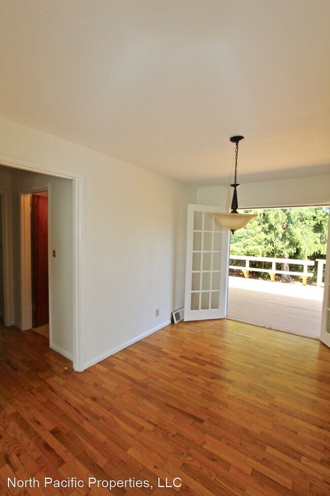Foto del edificio - 3 br, 2 bath House - 7018 37TH AVE NE