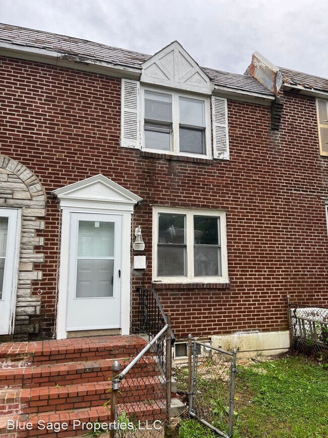 Building Photo - 3 br, 1.5 bath House - 239 W 22nd St