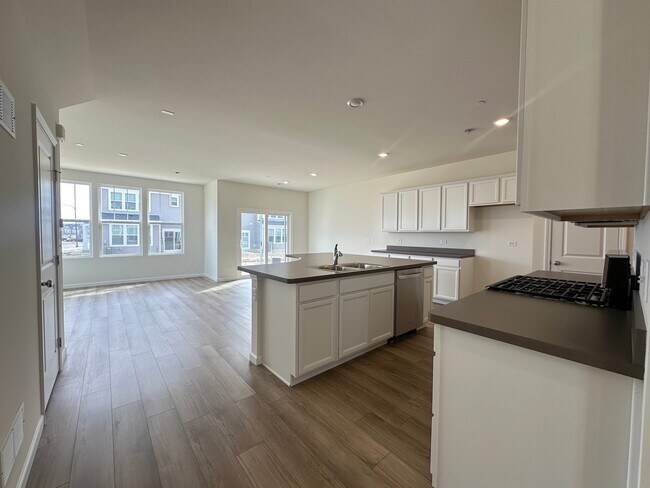 Foto del edificio - 2320 Horseshoe Cir