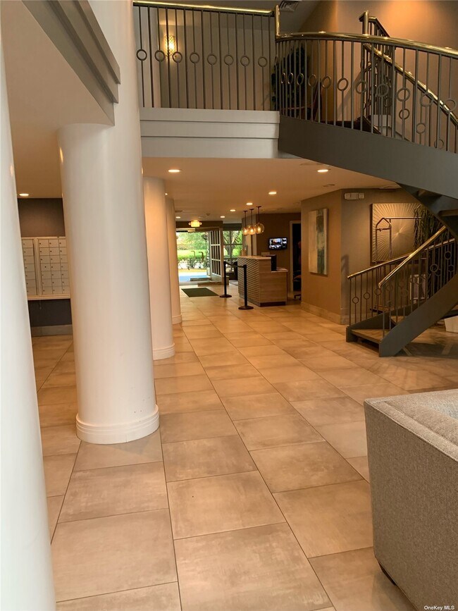 100 Cutter Mill Rd Unit 5J, Great Neck, NY 11021 Condo for Rent in