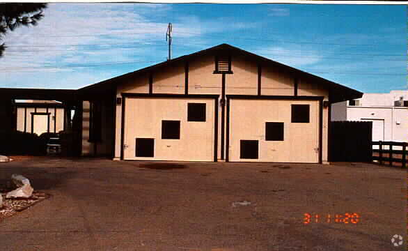Building Photo - 21018 Laguna Rd