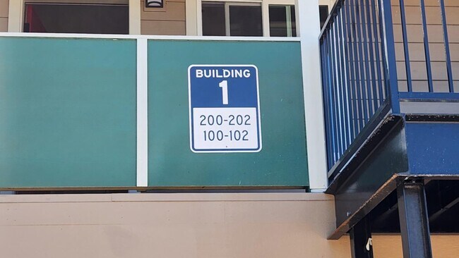 Foto del edificio - 728 W 1st Ave