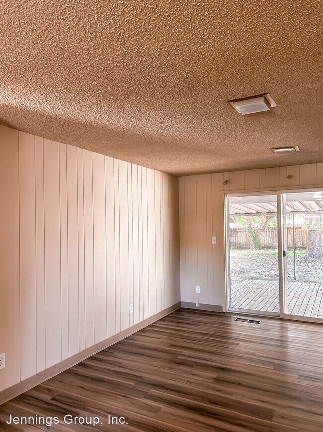 Building Photo - 3 br, 2 bath House - 4874 Herman Street