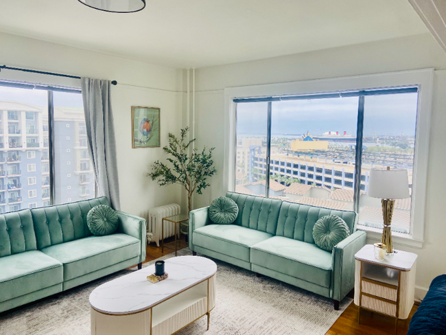 Building Photo - 360 W Ocean Blvd