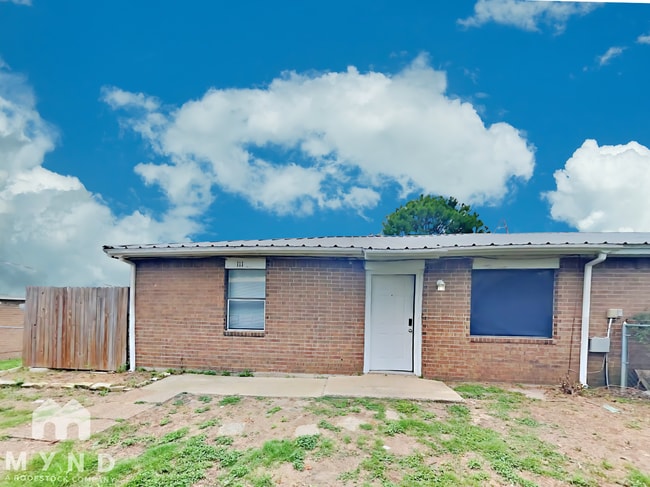 Building Photo - 111 Cindy Ln