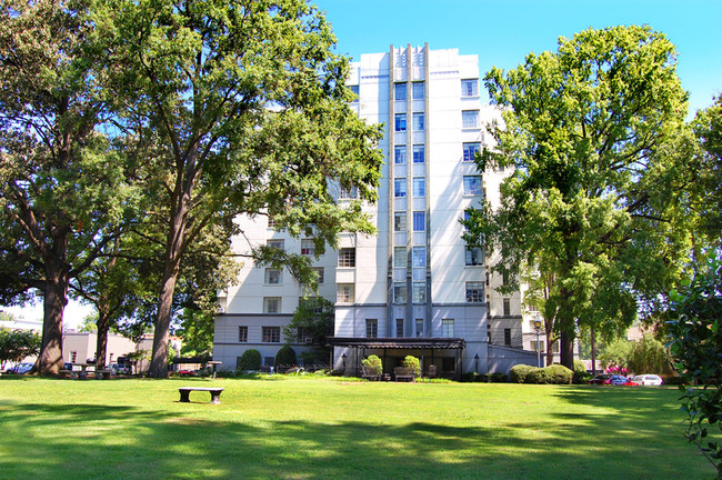 Kimbrough Towers Apartments