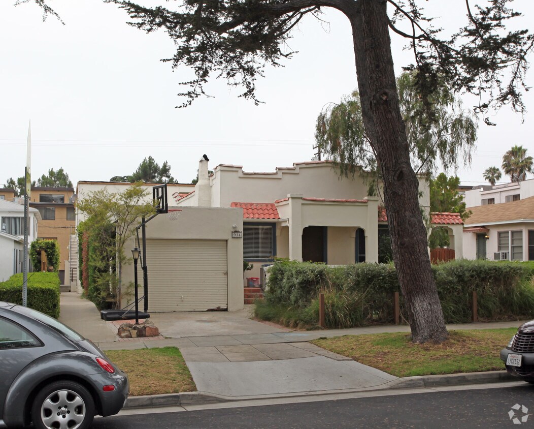 Primary Photo - 934 15th St